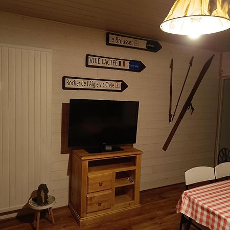 Appartement Paisible Briancon  Bagian luar foto