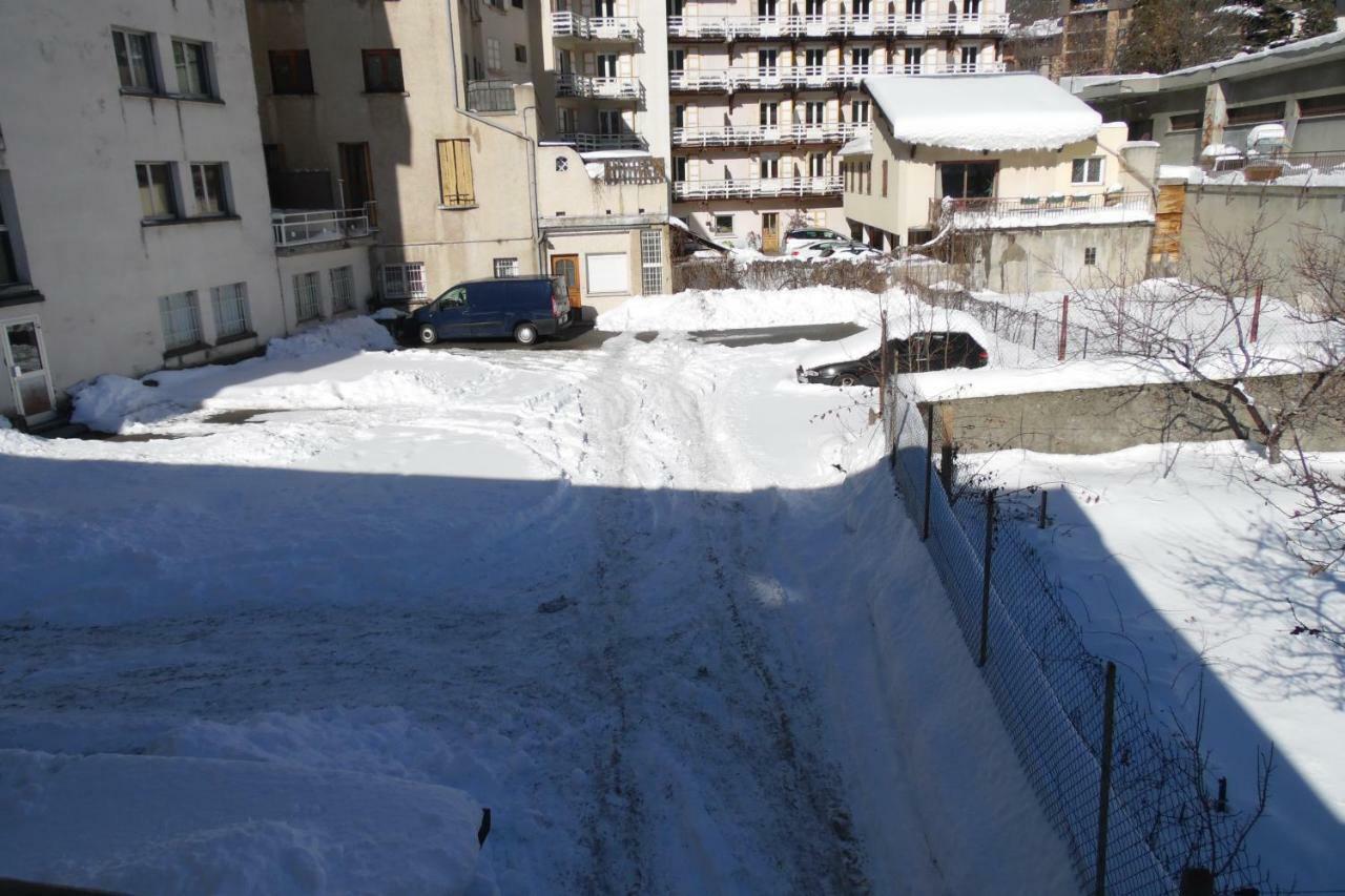 Appartement Paisible Briancon  Bagian luar foto